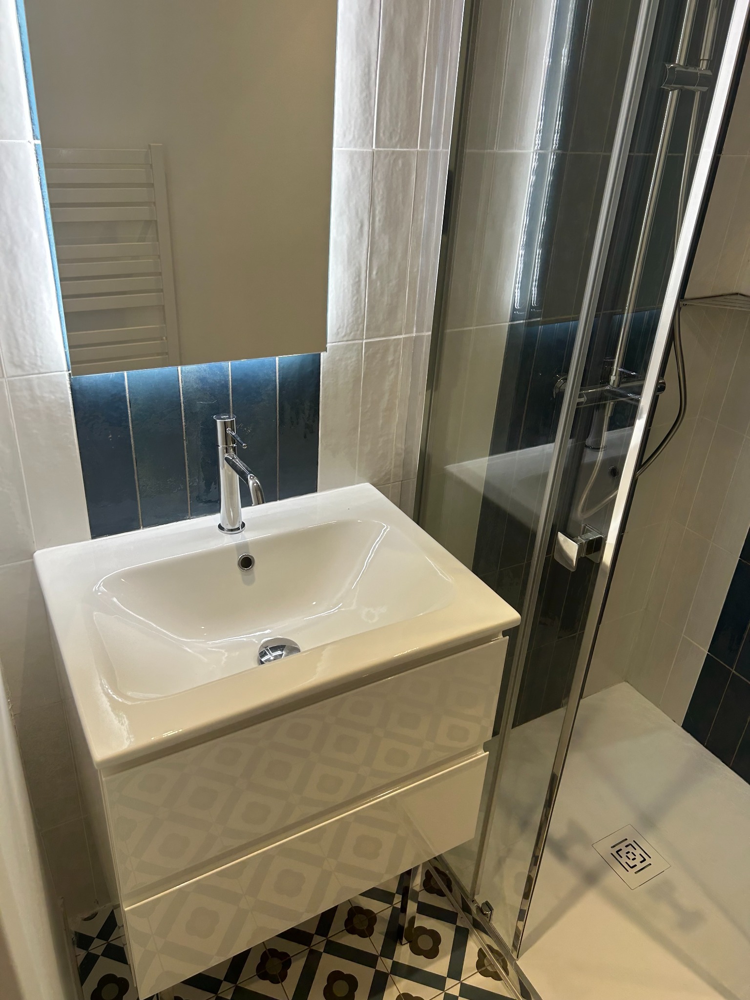 Meuble vasque bleu blanc